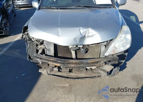 2010 Nissan Versa 1.8S z USA, uszkodzony, nr VIN 3N1BC1AP9AL427525